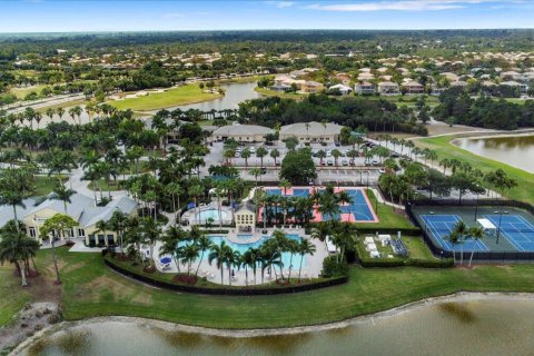 Villa ou maison à vendre à Royal Palm Beach, Floride: 3 chambres, 225.2 m2 № 1065805 - photo 29