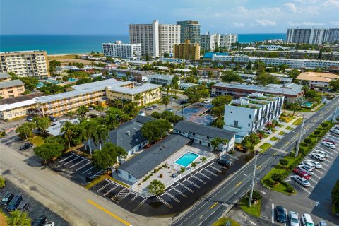 Hotel en venta en Pompano Beach, Florida № 1019706 - foto 4