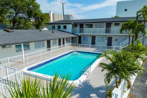 Hotel en venta en Pompano Beach, Florida № 1019706 - foto 7