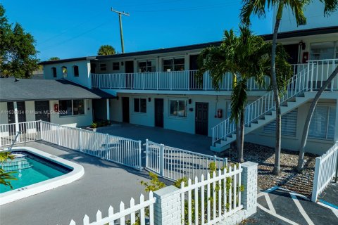 Hôtel, hôtellerie à vendre à Pompano Beach, Floride № 1019706 - photo 19