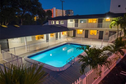 Hotel en venta en Pompano Beach, Florida № 1019706 - foto 29