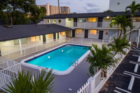 Hôtel, hôtellerie à vendre à Pompano Beach, Floride № 1019706 - photo 13