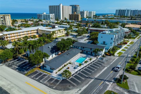 Hotel en venta en Pompano Beach, Florida № 1019706 - foto 14