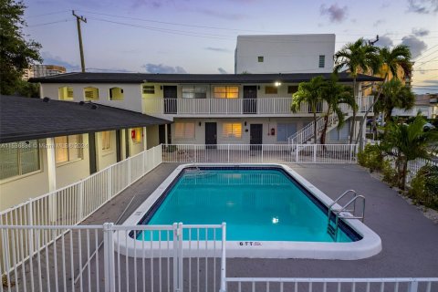 Hotel en venta en Pompano Beach, Florida № 1019706 - foto 9