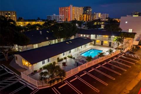 Hôtel, hôtellerie à vendre à Pompano Beach, Floride № 1019706 - photo 25
