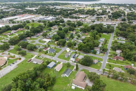 House in Lakeland, Florida 3 bedrooms, 100.52 sq.m. № 1252752 - photo 14