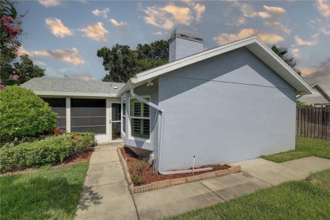 House in Largo, Florida 3 bedrooms, 154.59 sq.m. № 1344398 - photo 26