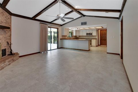 Villa ou maison à vendre à DeLand, Floride: 3 chambres, 171.5 m2 № 1344150 - photo 21