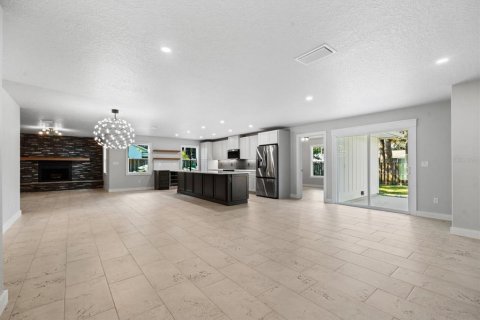 Casa en venta en Edgewater, Florida, 4 dormitorios, 172.8 m2 № 1379850 - foto 8