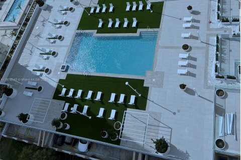 Condominio en venta en Miami, Florida, 1 dormitorio, 68.28 m2 № 1405962 - foto 25