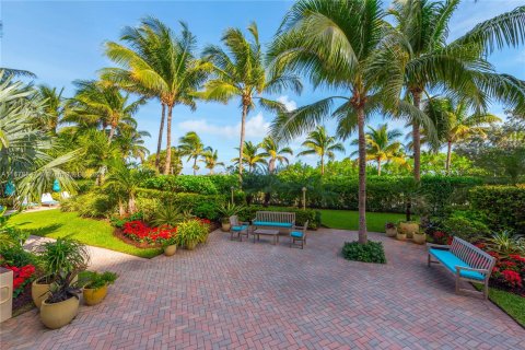 Condo in Miami Beach, Florida, 1 bedroom  № 1405964 - photo 20