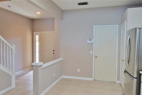 Townhouse in Tampa, Florida 3 bedrooms, 150.97 sq.m. № 1384947 - photo 8