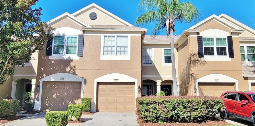 Townhouse in Tampa, Florida 3 bedrooms, 150.97 sq.m. № 1384947