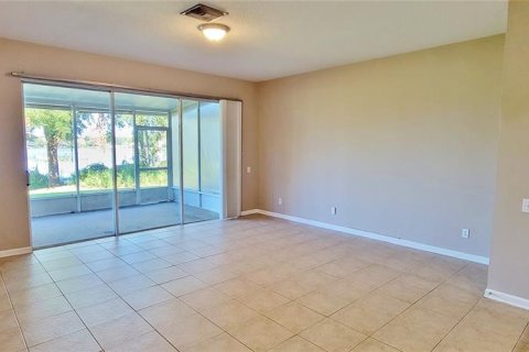 Townhouse in Tampa, Florida 3 bedrooms, 150.97 sq.m. № 1384947 - photo 20