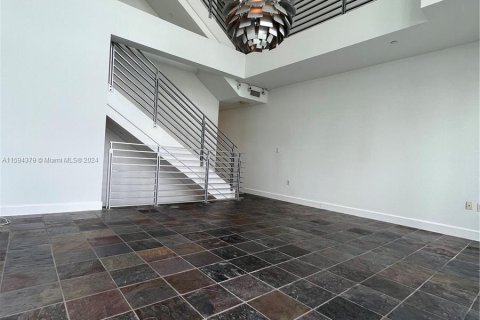 Adosado en venta en Miami Beach, Florida, 3 dormitorios, 222.32 m2 № 1405841 - foto 2