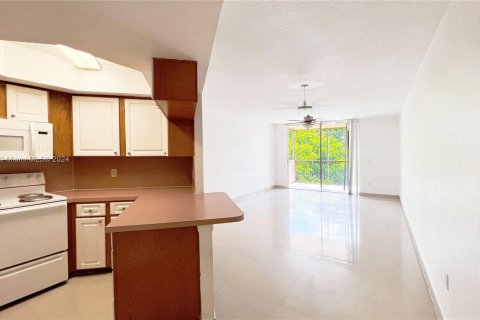 Condominio en venta en Doral, Florida, 2 dormitorios, 111.2 m2 № 1029849 - foto 13