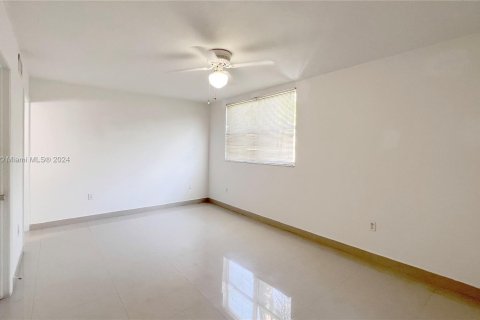 Condominio en venta en Doral, Florida, 2 dormitorios, 111.2 m2 № 1029849 - foto 25