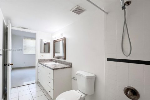 Condominio en venta en Doral, Florida, 2 dormitorios, 111.2 m2 № 1029849 - foto 29