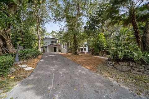 Casa en venta en Pinecrest, Florida, 4 dormitorios, 416.2 m2 № 1225134 - foto 27