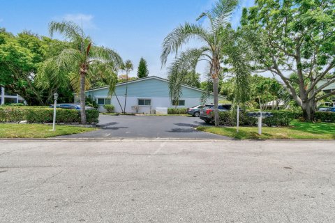 Copropriété à vendre à Stuart, Floride: 3 chambres, 99.96 m2 № 1221608 - photo 4