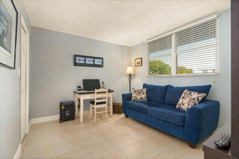 Copropriété à vendre à Oakland Park, Floride: 2 chambres, 90.58 m2 № 1221606 - photo 27