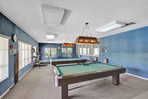 Copropriété à vendre à Tamarac, Floride: 2 chambres, 117.99 m2 № 1221816 - photo 4