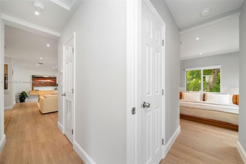 Casa en venta en Hollywood, Florida, 3 dormitorios, 111.67 m2 № 1221817 - foto 24