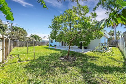 Villa ou maison à vendre à Pompano Beach, Floride: 2 chambres, 117.24 m2 № 1072703 - photo 12