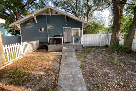 House in Tampa, Florida 2 bedrooms, 109.25 sq.m. № 1204212 - photo 3