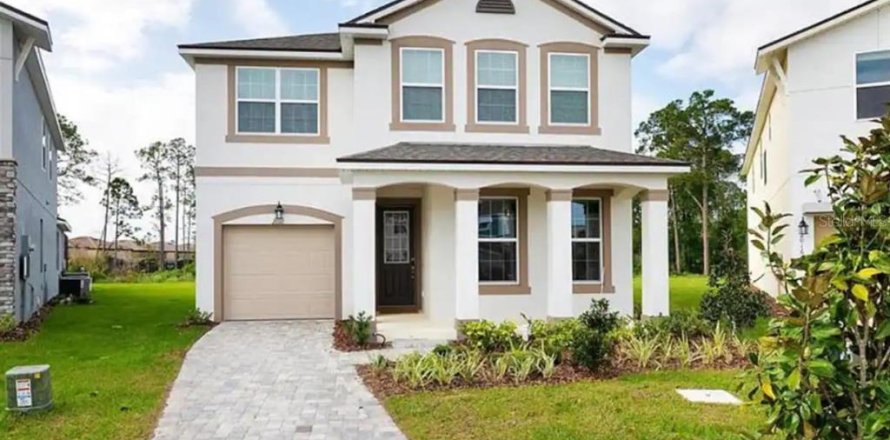 House in Kissimmee, Florida 7 bedrooms, 329.25 sq.m. № 1324715