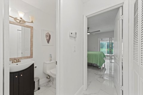 Condominio en venta en Stuart, Florida, 1 dormitorio, 64.66 m2 № 1051035 - foto 21