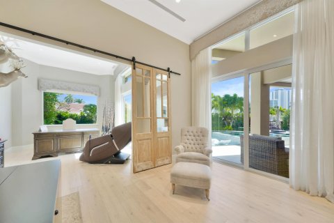 Villa ou maison à vendre à Riviera Beach, Floride: 4 chambres, 319.31 m2 № 1051080 - photo 4
