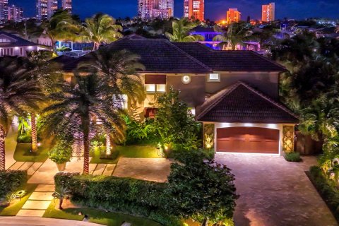 Villa ou maison à vendre à Riviera Beach, Floride: 4 chambres, 319.31 m2 № 1051080 - photo 26