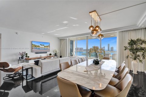 Condo in Aventura, Florida, 3 bedrooms  № 1309474 - photo 3