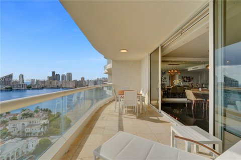 Condo in Aventura, Florida, 3 bedrooms  № 1309474 - photo 4