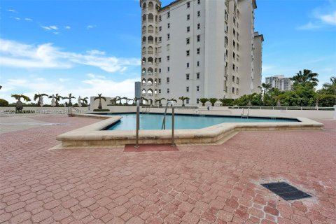 Copropriété à vendre à Aventura, Floride: 2 chambres, 229.47 m2 № 1230095 - photo 22