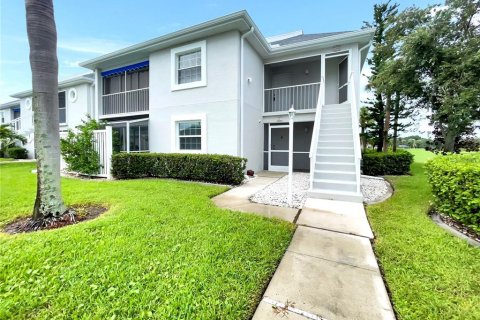 Copropriété à vendre à Punta Gorda, Floride: 3 chambres, 115.66 m2 № 1308867 - photo 1