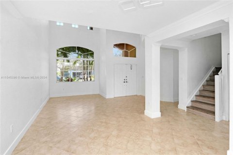 Villa ou maison à vendre à Cutler Bay, Floride: 5 chambres, 244.98 m2 № 1049246 - photo 7