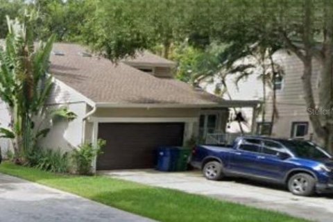 House in Tampa, Florida 3 bedrooms, 169.83 sq.m. № 1412817 - photo 2