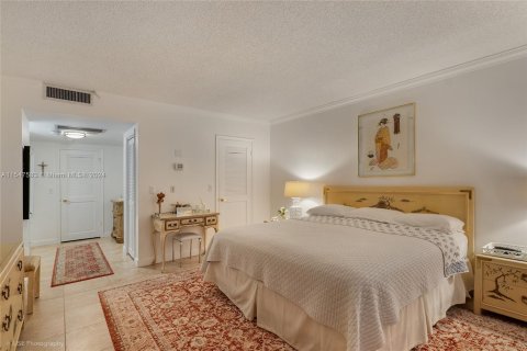 Condominio en venta en Bal Harbour, Florida, 2 dormitorios, 128.95 m2 № 1057712 - foto 8