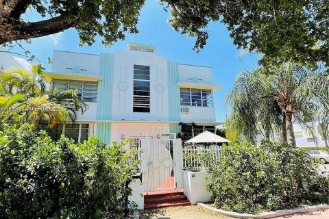 Condominio en venta en Miami Beach, Florida, 1 dormitorio, 37.81 m2 № 1225062 - foto 2