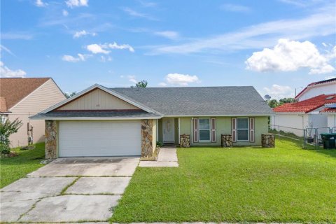 Villa ou maison à vendre à Orlando, Floride: 3 chambres, 116.87 m2 № 1344768 - photo 1