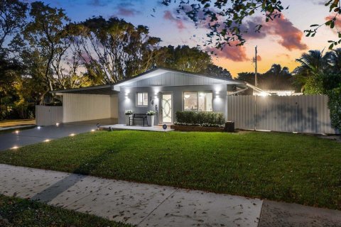 Casa en venta en West Palm Beach, Florida, 3 dormitorios, 135.92 m2 № 1073866 - foto 9