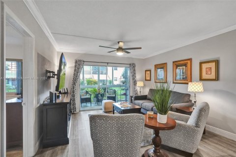 Copropriété à vendre à Pompano Beach, Floride: 2 chambres, 65.5 m2 № 1381569 - photo 12