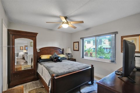 Copropriété à vendre à Pompano Beach, Floride: 2 chambres, 65.5 m2 № 1381569 - photo 17