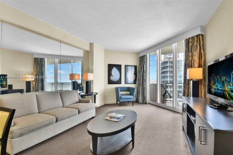 Condo in Sunny Isles Beach, Florida, 1 bedroom  № 1381570 - photo 4