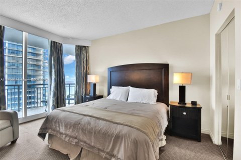 Condo in Sunny Isles Beach, Florida, 1 bedroom  № 1381570 - photo 27