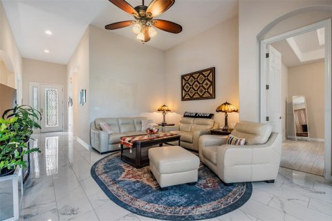 Casa en venta en Wesley Chapel, Florida, 2 dormitorios, 155.43 m2 № 1379441 - foto 18