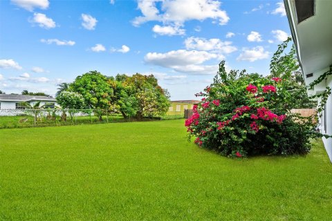 Villa ou maison à vendre à Oakland Park, Floride: 3 chambres, 174.1 m2 № 1345096 - photo 28