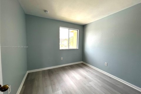 Condo in Homestead, Florida, 3 bedrooms  № 1345097 - photo 14